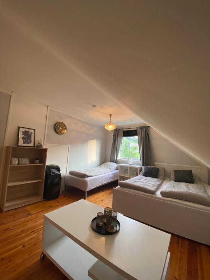 Leilighet Stryn Apartment ภายนอก รูปภาพ