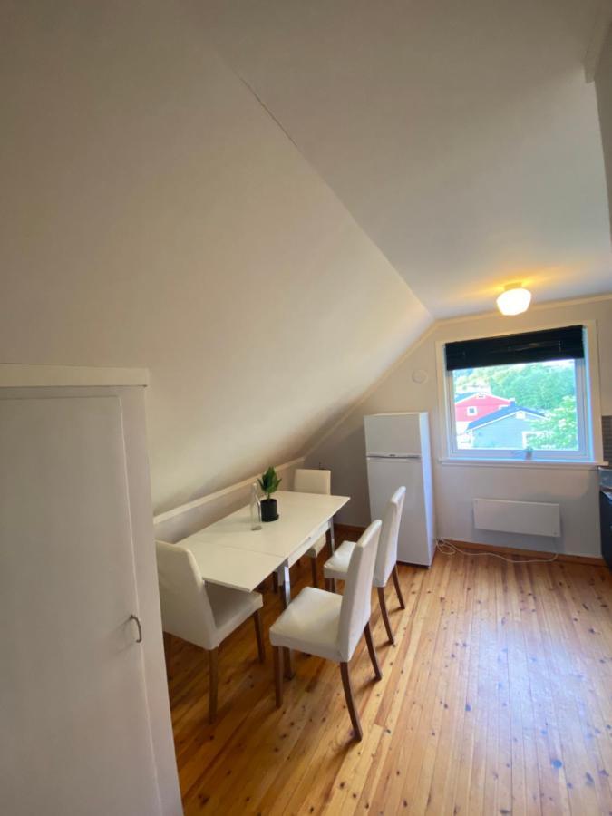 Leilighet Stryn Apartment ภายนอก รูปภาพ