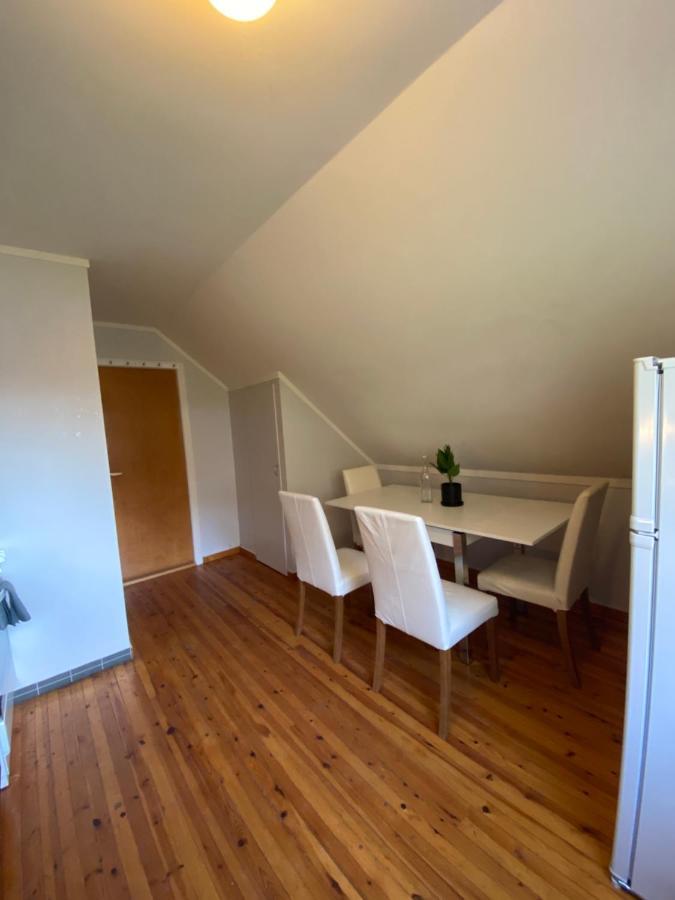 Leilighet Stryn Apartment ภายนอก รูปภาพ